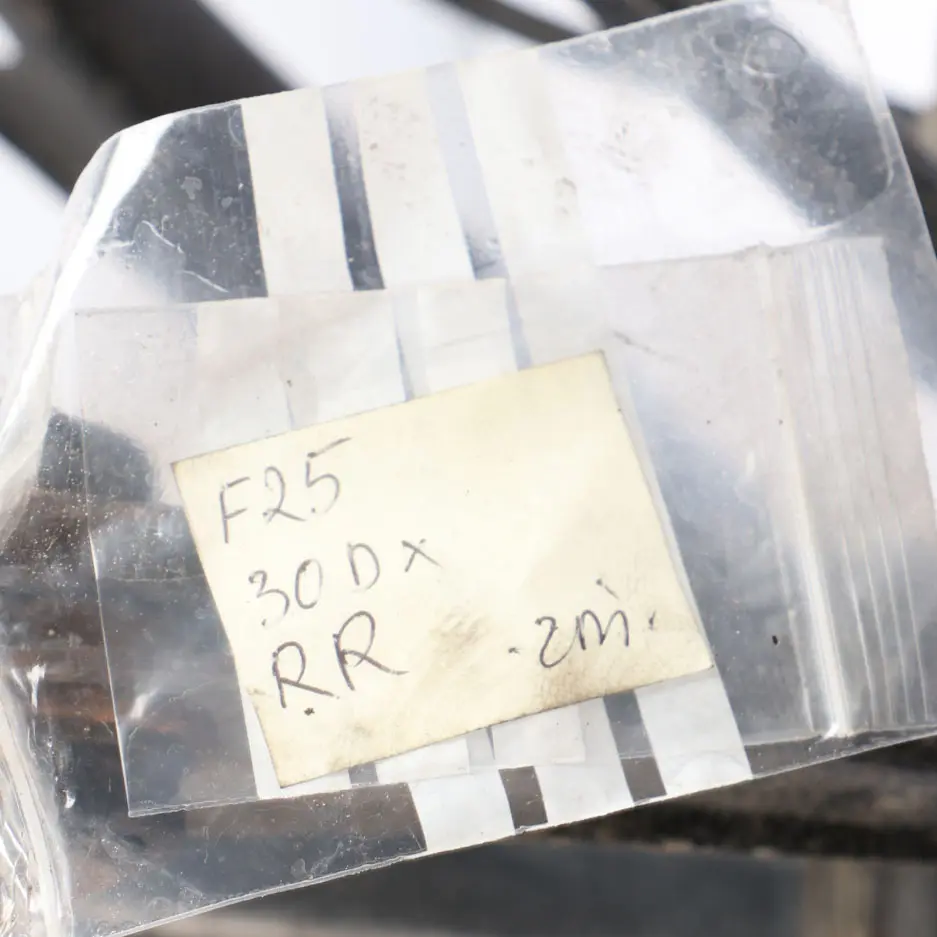 BMW X3 F25 30dX N57N Rueda Trasera Derecha Cubo Suspensión Pata Freno Pinza - SKU 6797570-5 - Número de pieza 6797570