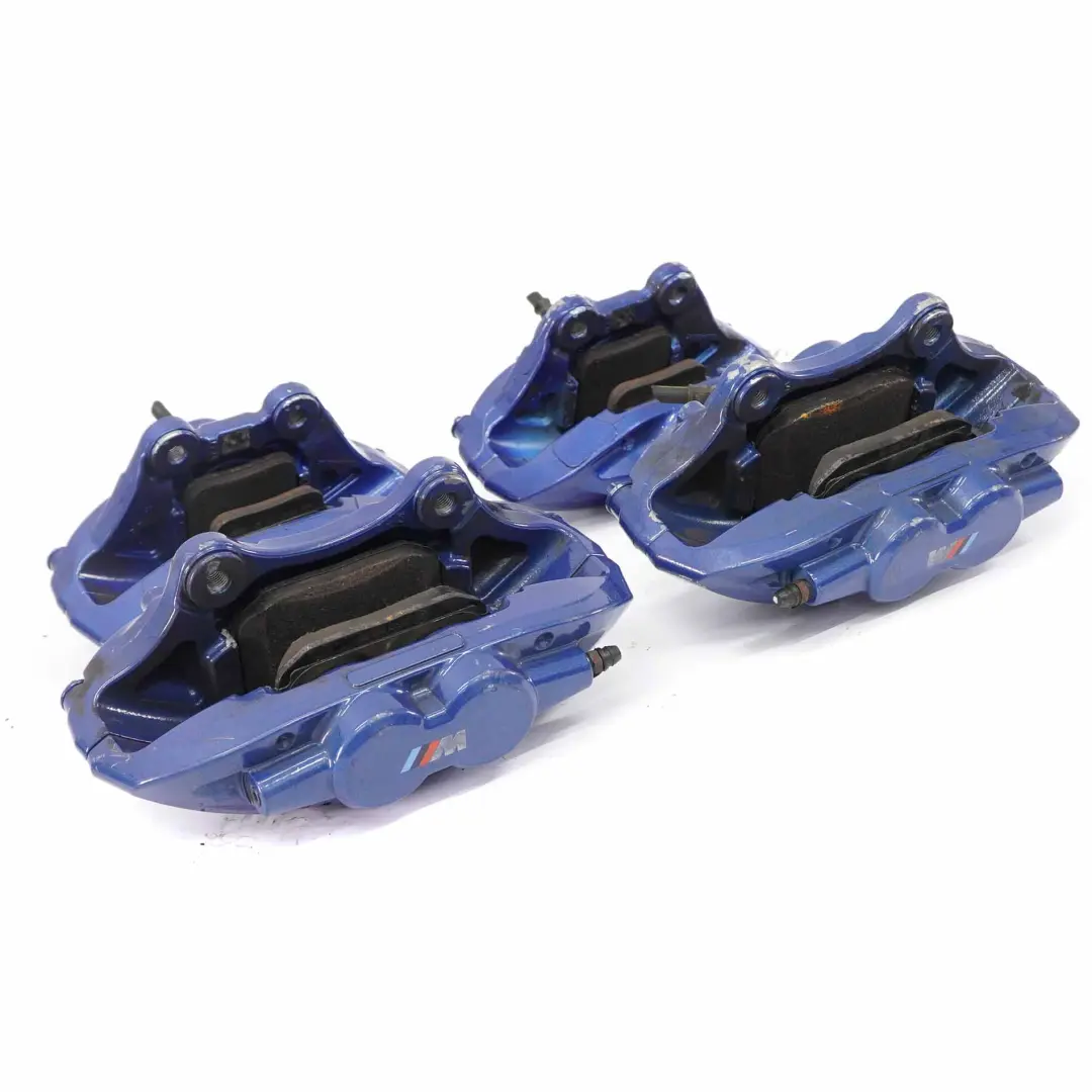 vorne hinten links rechts Bremssattel Satz für BMW F20 F22 F30 F31 M Sport mit Teilenummer 6797605 BMW F20 F22 F30 F31 M Sport vorne hinten links rechts Bremssattel Satz - SKU 6797605 - Teilenummer 6797605