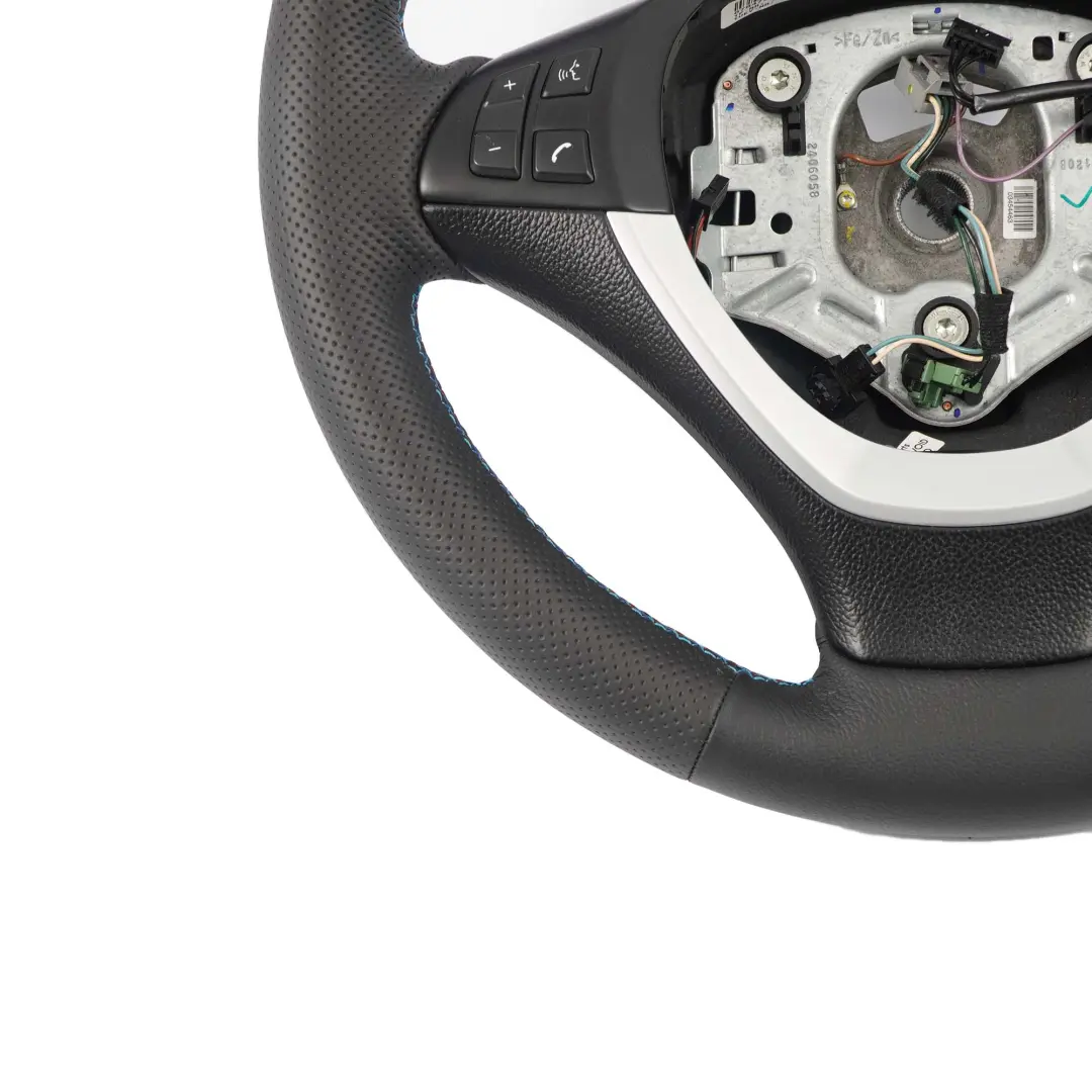 Chauffe Volant Sport Volante avec NEUF Noir Cuir Fils Tricolores pour BMW X5 E70 à propos du numéro de pièce 6797910 BMW X5 E70 Chauffe Volant Sport Volante avec NEUF Noir Cuir Fils Tricolores - SKU 6797910-1 - Numéro de pièce 6797910