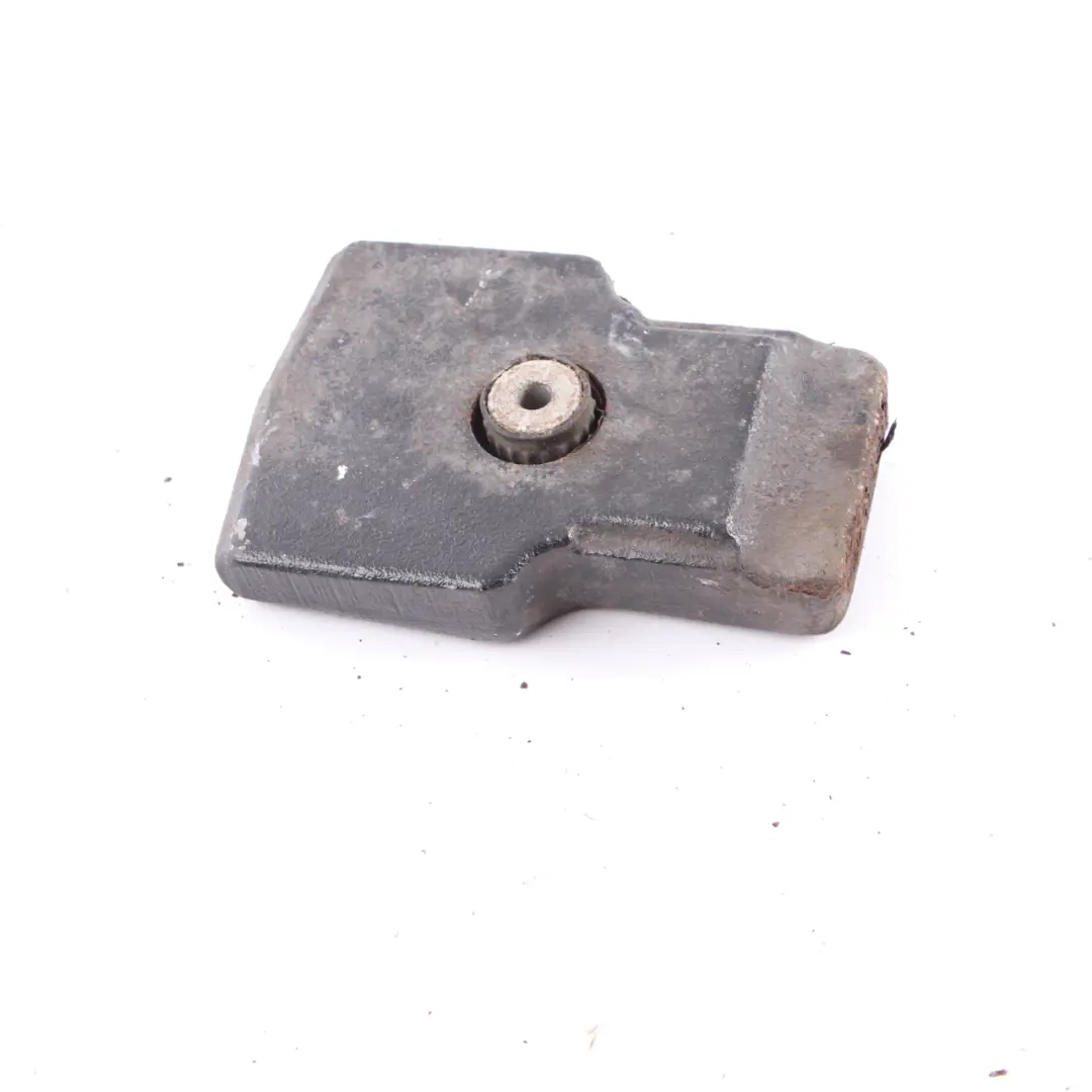 Amortiguador Vibraciones BMW F30 F31 Diesel Trasero Soporte Diferencial para con número de pieza 6798889 Amortiguador Vibraciones BMW F30 F31 Diesel Trasero Soporte Diferencial - SKU 6798889 - Número de pieza 6798889