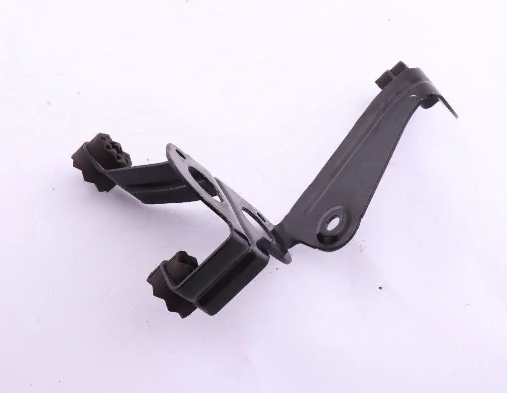 Supporto Hydroaggregat per BMW F20 F21 F22 F30 F31 F32 F33 con numero di parte 6798904 BMW F20 F21 F22 F30 F31 F32 F33 Supporto Hydroaggregat - SKU 6798904 - Numero di parte 6798904