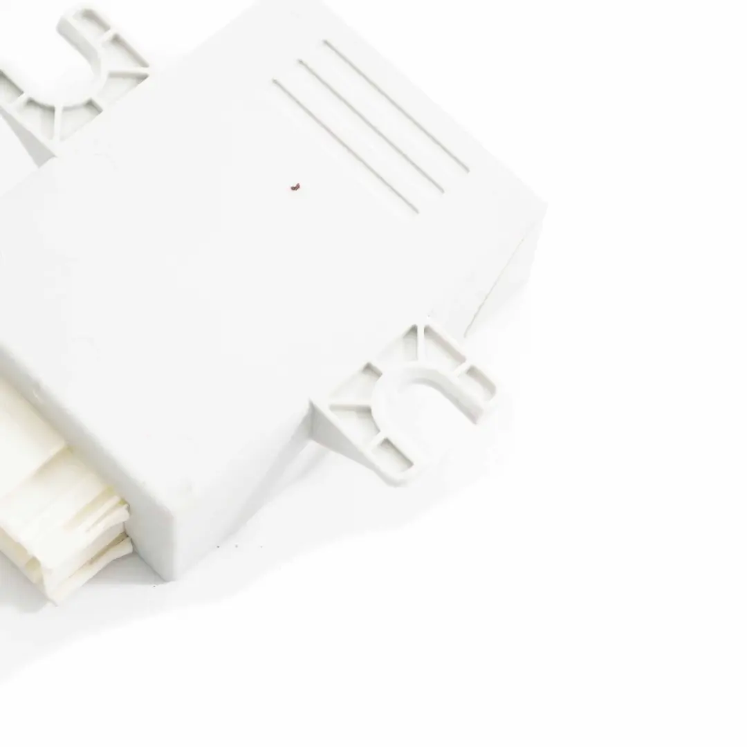 Unité Contrôle Suspension Pneumatique Essieu Arrière pour BMW F11 Touring à propos du numéro de pièce 6798937 BMW F11 Touring Unité Contrôle Suspension Pneumatique Essieu Arrière - SKU 6798937 - Numéro de pièce 6798937