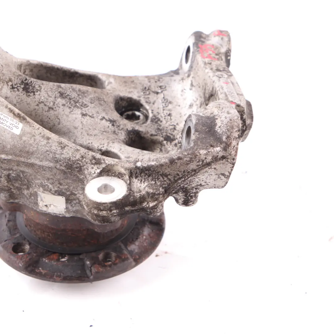 Zawieszenie Piasta Zwrotnica Koła Lewy Przód do BMW F32 F33 o numerze 6799097 BMW F32 F33 Zawieszenie Piasta Zwrotnica Koła Lewy Przód - SKU 6799097-2 - Numer Części 6799097