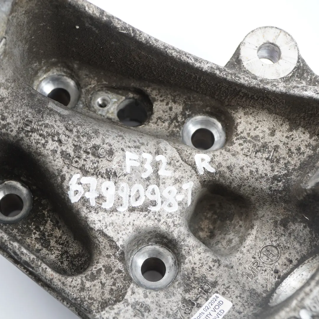 BMW F32 F33 Wheel Carrier Front Right O/S Suspension Axle Bearing - SKU 6799098-1 - Part number 6799098