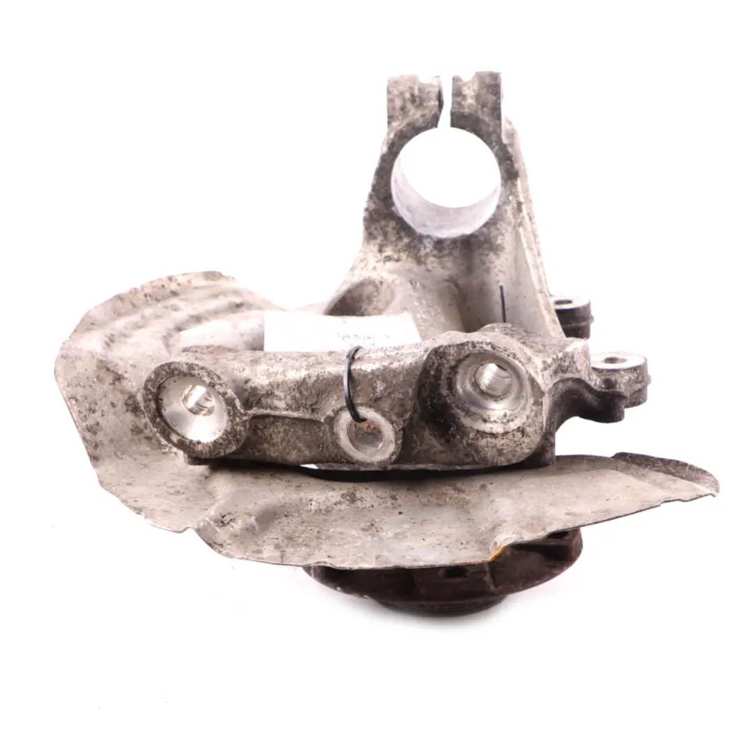 Zawieszenie Zwrotnica Piasta Koła Prawy Przedni do BMW F32 F33 o numerze 6799098 BMW F32 F33 Zawieszenie Zwrotnica Piasta Koła Prawy Przedni - SKU 6799098-2 - Numer Części 6799098