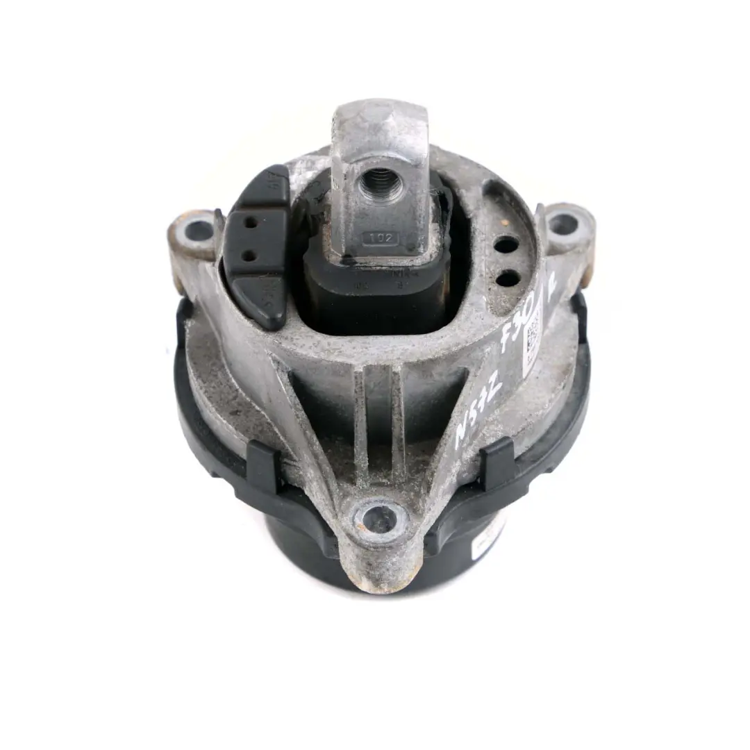N57N N57Z Caoutchouc Support Moteur Droit pour BMW F30 F31 F32 à propos du numéro de pièce 6799104 BMW F30 F31 F32 N57N N57Z Caoutchouc Support Moteur Droit - SKU 6799104 - Numéro de pièce 6799104