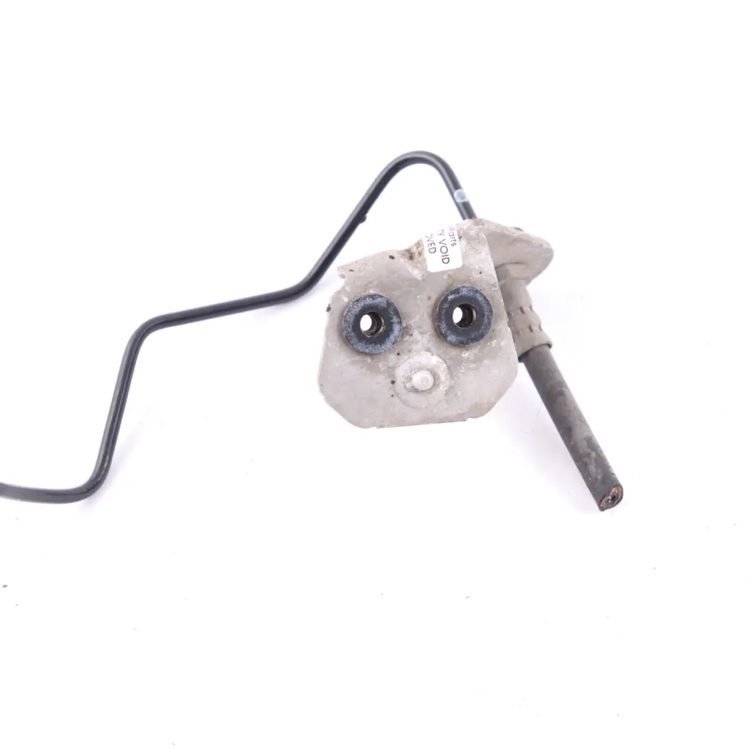 Bracket Brake Pipe Line Left N/S Servo to BMW i3 I01 with Part number 6799387 BMW i3 I01 Bracket Brake Pipe Line Left N/S Servo - SKU 6799387 - Part number 6799387