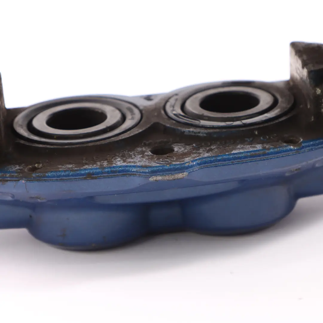 Zacisk Hamulca Hamulcowy Prawy Przód do BMW F30 F31 M Sport o numerze 6799470 BMW F30 F31 M Sport Zacisk Hamulca Hamulcowy Prawy Przód - SKU 6799470-2 - Numer Części 6799470