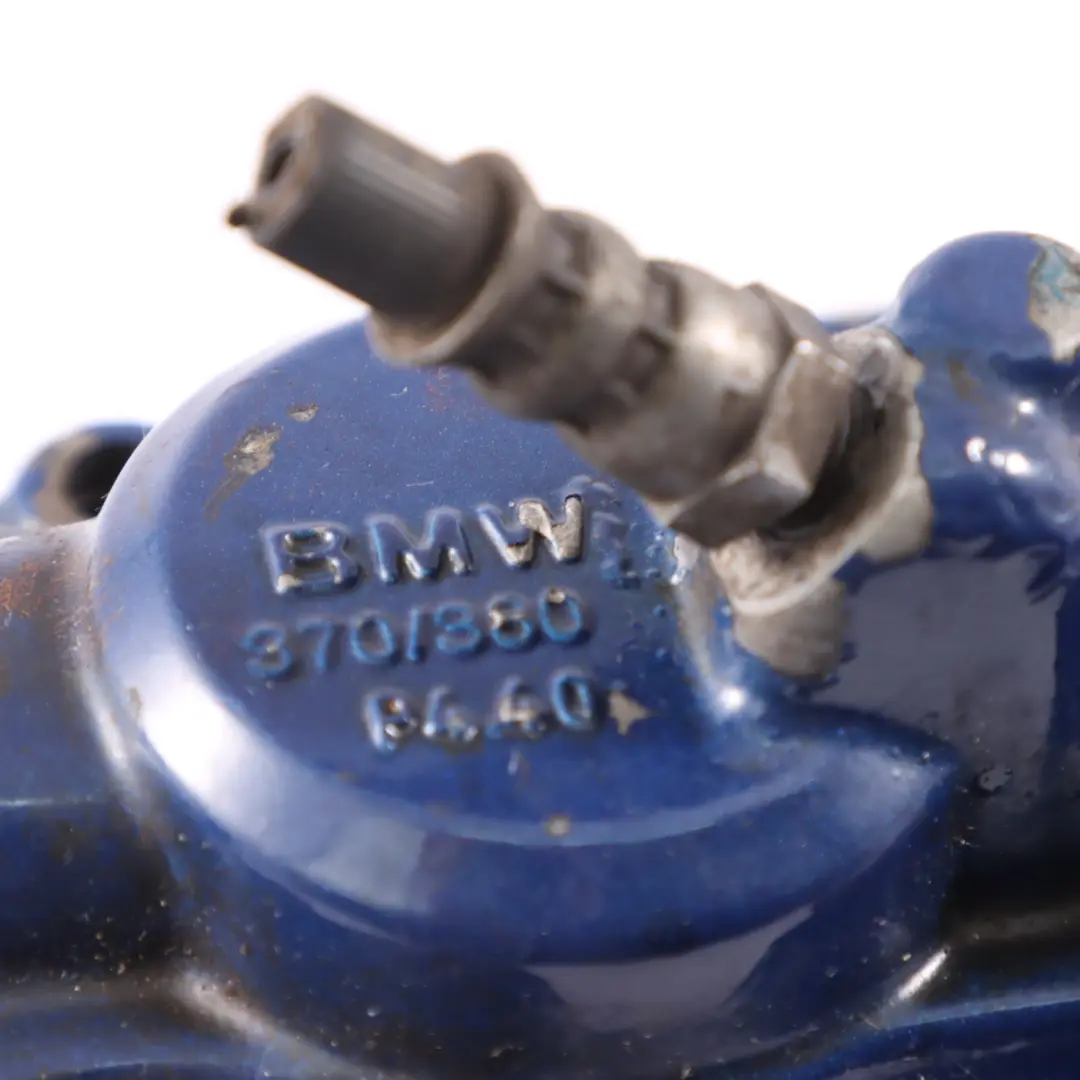 Zacisk Hamulca Hamulcowy Prawy Przód do BMW F30 F31 M Sport o numerze 6799470 BMW F30 F31 M Sport Zacisk Hamulca Hamulcowy Prawy Przód - SKU 6799470-2 - Numer Części 6799470