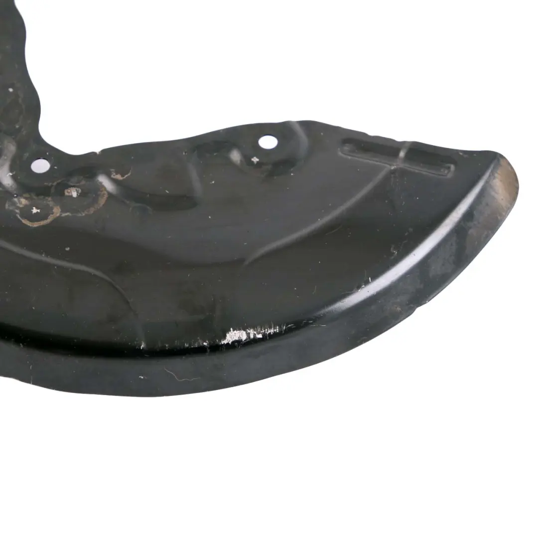 Osłona Tarczy do BMW F40 Mini F55 F56 o numerze 6799739 BMW F40 Mini F55 F56 Osłona Tarczy - SKU 6799739-1 - Numer Części 6799739