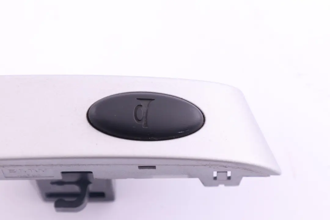 Steering Weel Switch Horn Left N/S to Mini Cooper One R50 R52 R53 with Part number 61316800904 Mini Cooper One R50 R52 R53 Steering Weel Switch Horn Left N/S - SKU 6800904 - Part number 61316800904