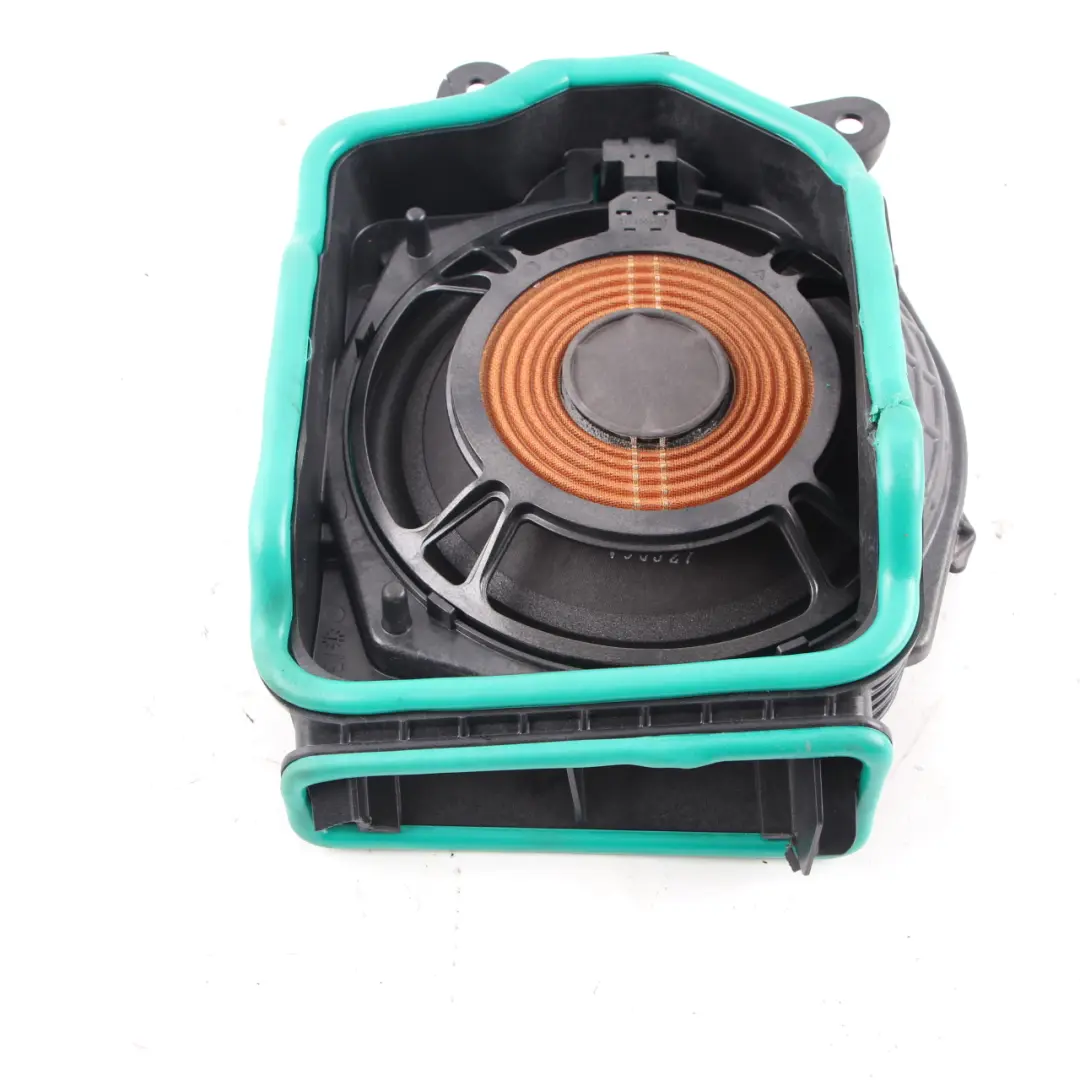 Altoparlante centrale BMW G30 G31 G11 Sinistro Subwoofer Harman Kardon per con numero di parte 6801075 Altoparlante centrale BMW G30 G31 G11 Sinistro Subwoofer Harman Kardon - SKU 6801075 - Numero di parte 6801075