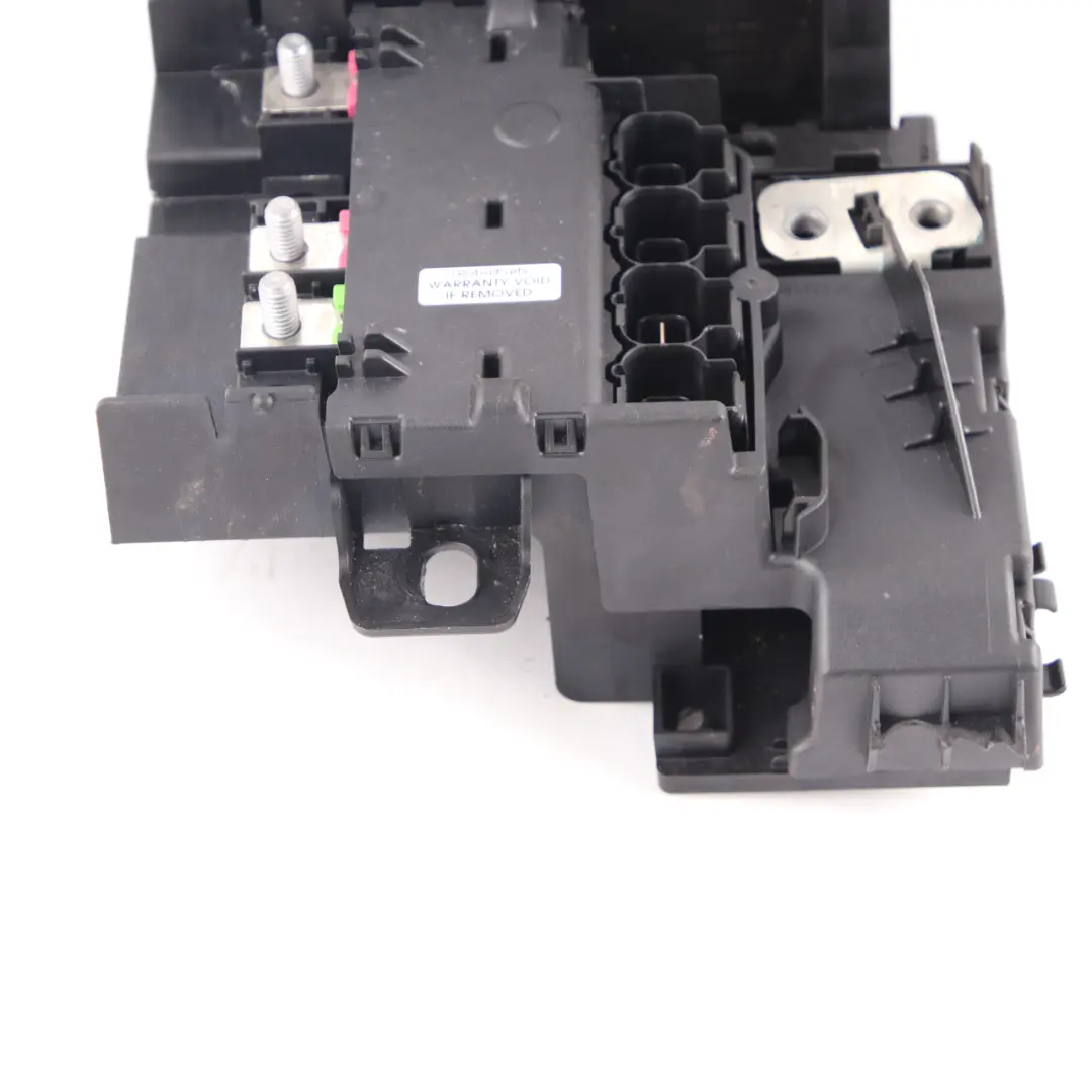 Scatola batteria BMW G30 G31 Morsetto distribuzione fusibile positivo per con numero di parte 6802943 Scatola batteria BMW G30 G31 Morsetto distribuzione fusibile positivo - SKU 6802943 - Numero di parte 6802943