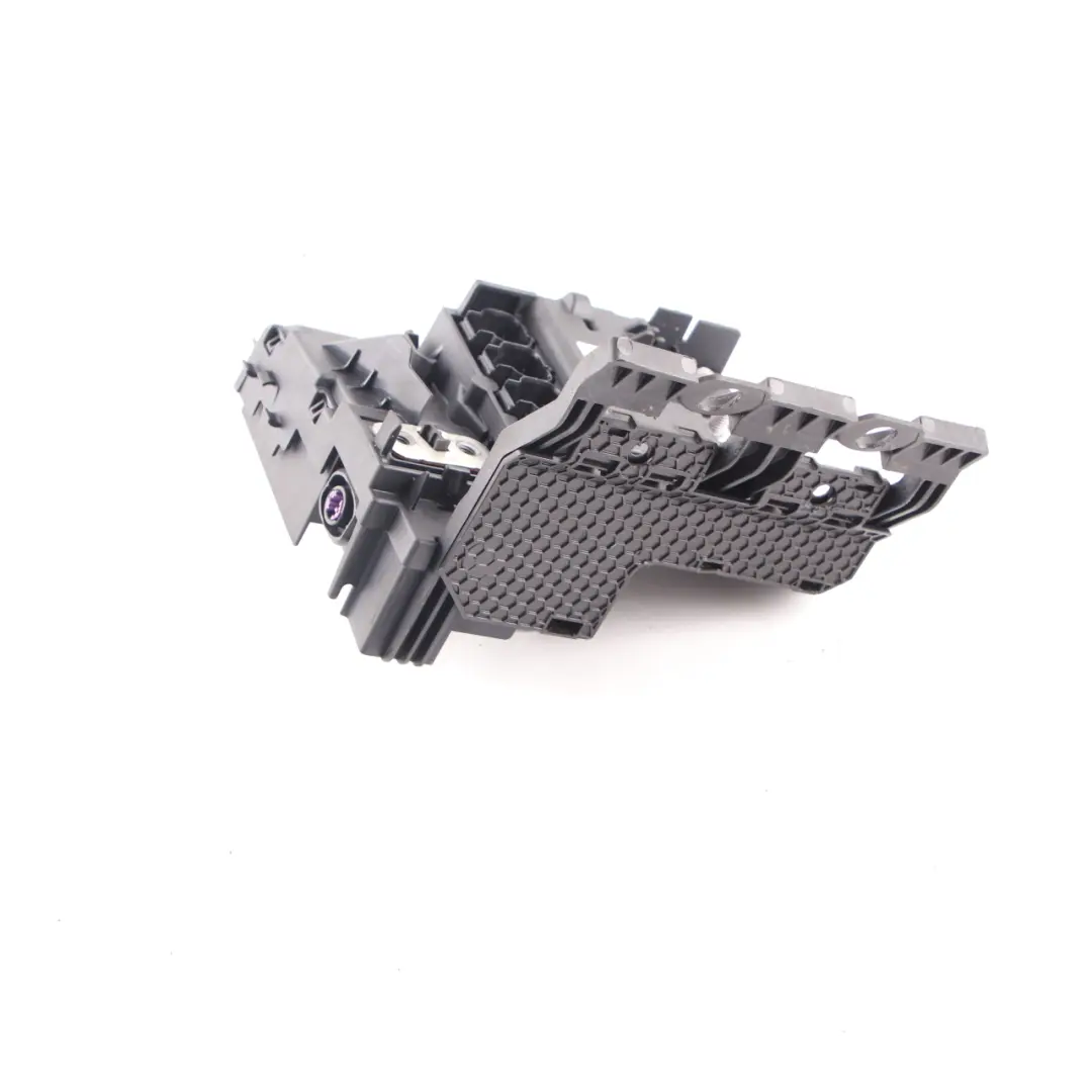 Batteriekasten BMW G30 G31 Plus-Sicherung Batterieverteilerklemme hinten für mit Teilenummer 6802943 Batteriekasten BMW G30 G31 Plus-Sicherung Batterieverteilerklemme hinten - SKU 6802943 - Teilenummer 6802943