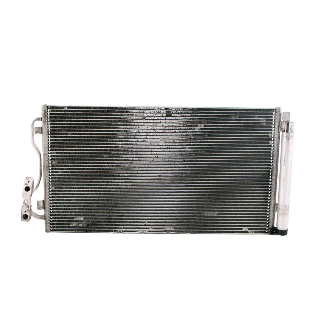 Condizionata A/C Radiatore Condensatore per BMW F20 F21 F23 F30 F31 Aria con numero di parte 6804722 BMW F20 F21 F23 F30 F31 Aria Condizionata A/C Radiatore Condensatore - SKU 6804722 - Numero di parte 6804722
