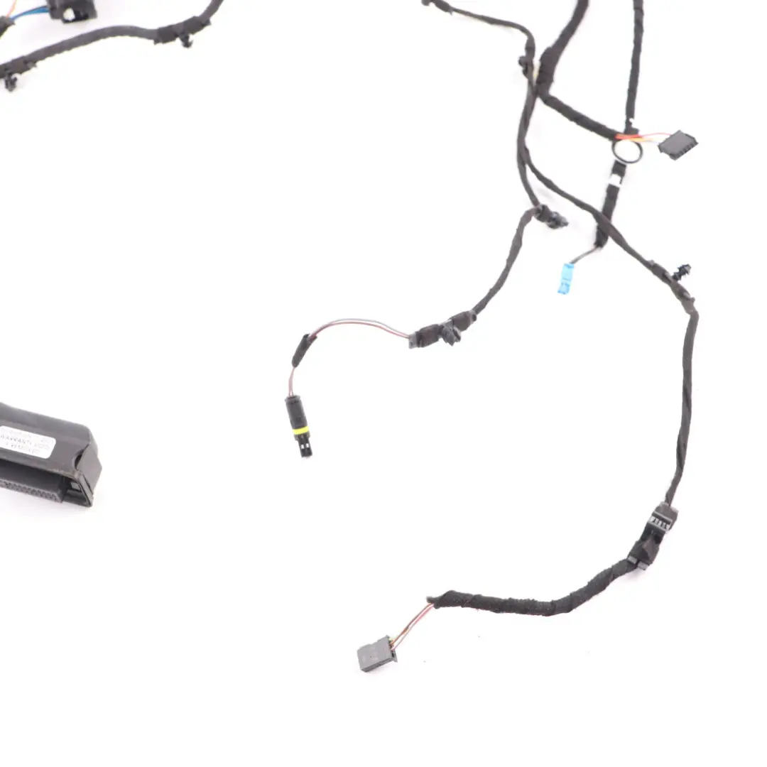 Cableado Puerta Trasera Izquierda Derecha para Mini F60 Countryman con número de pieza 6805893 Mini F60 Countryman Cableado Puerta Trasera Izquierda Derecha - SKU 6805893 - Número de pieza 6805893