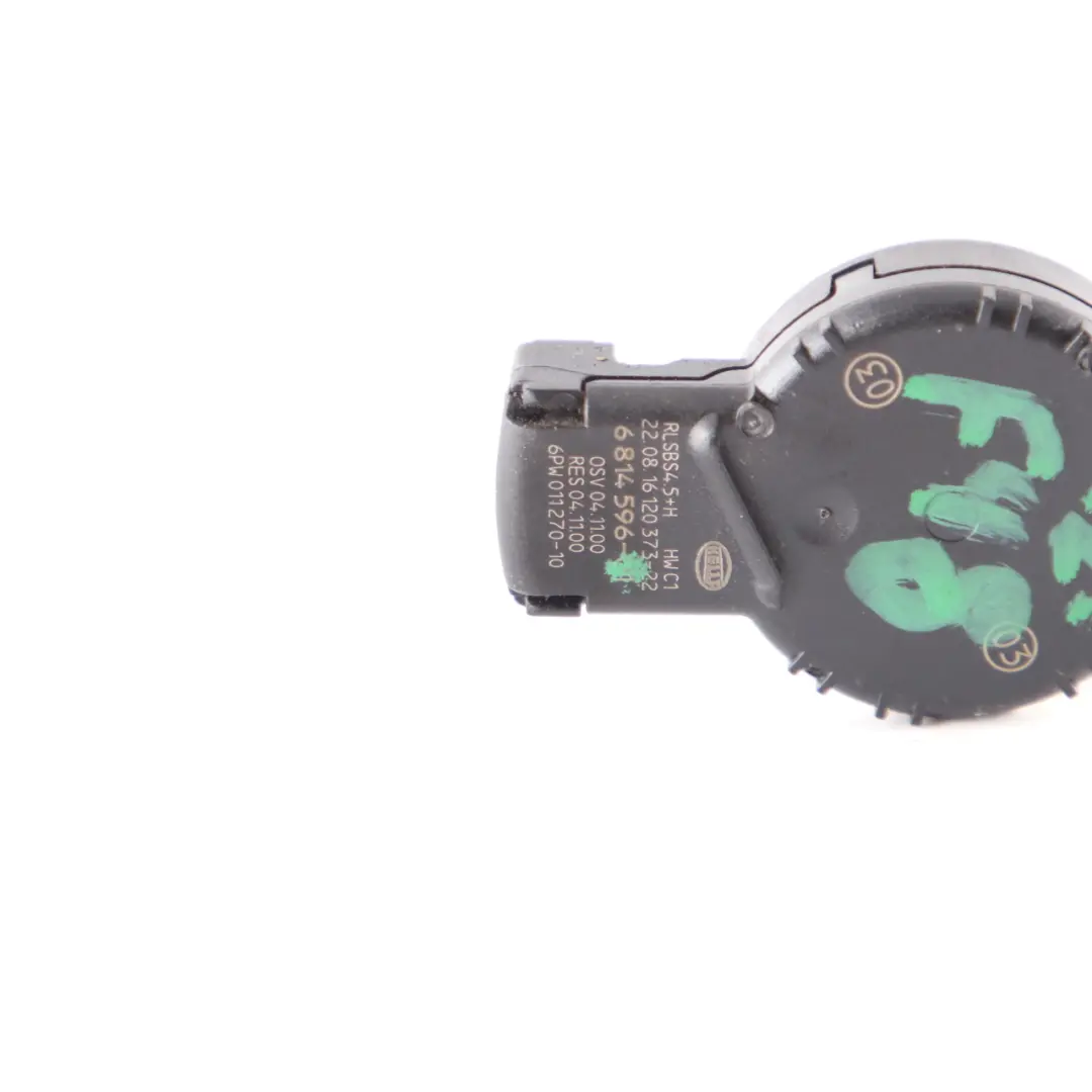 Détecteur solaire de lumière de pluie pour BMW F20 F21 F30 F31 F32 à propos du numéro de pièce 6814596 BMW F20 F21 F30 F31 F32 Détecteur solaire de lumière de pluie - SKU 6814596 - Numéro de pièce 6814596