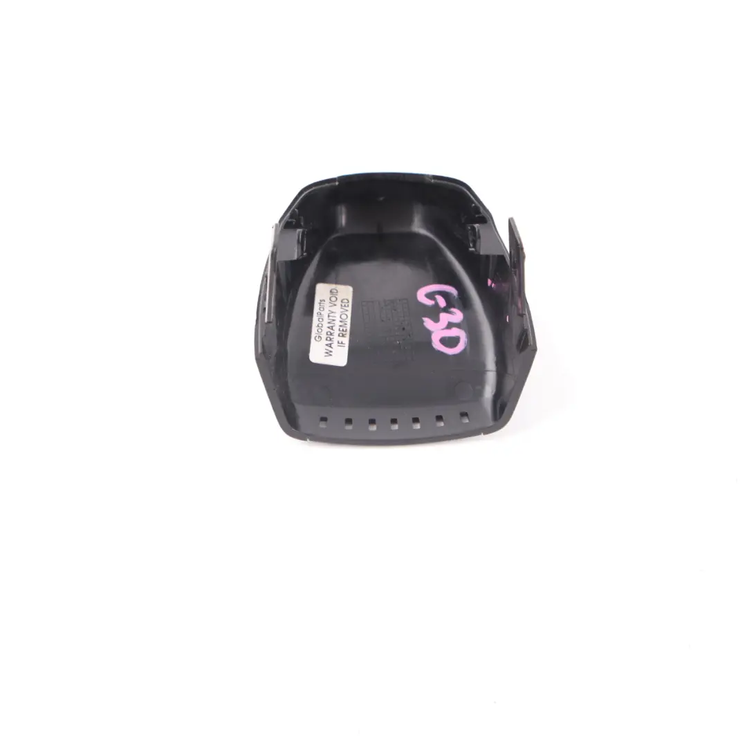 Coperchio specchietto retrovisore BMW G30 G31 Parabrezza interno 9303963 per con numero di parte 6817653 Coperchio specchietto retrovisore BMW G30 G31 Parabrezza interno 9303963 - SKU 6817653-1 - Numero di parte 6817653