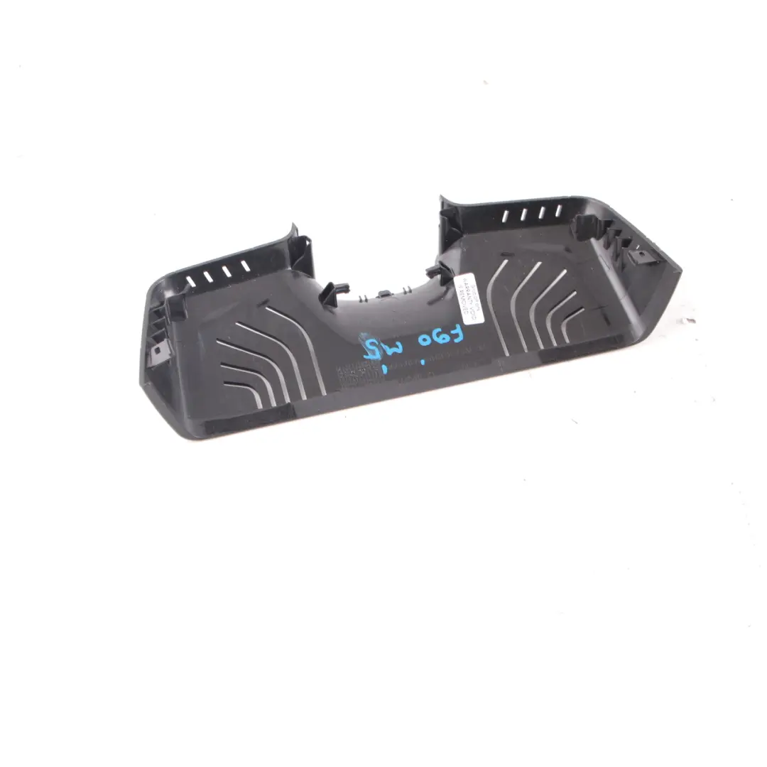 View Mirror Cover BMW G30 G31 Windshield Interior Trim Cover 9303999 to Rear with Part number 6817653 Rear View Mirror Cover BMW G30 G31 Windshield Interior Trim Cover 9303999 - SKU 6817653 - Part number 6817653