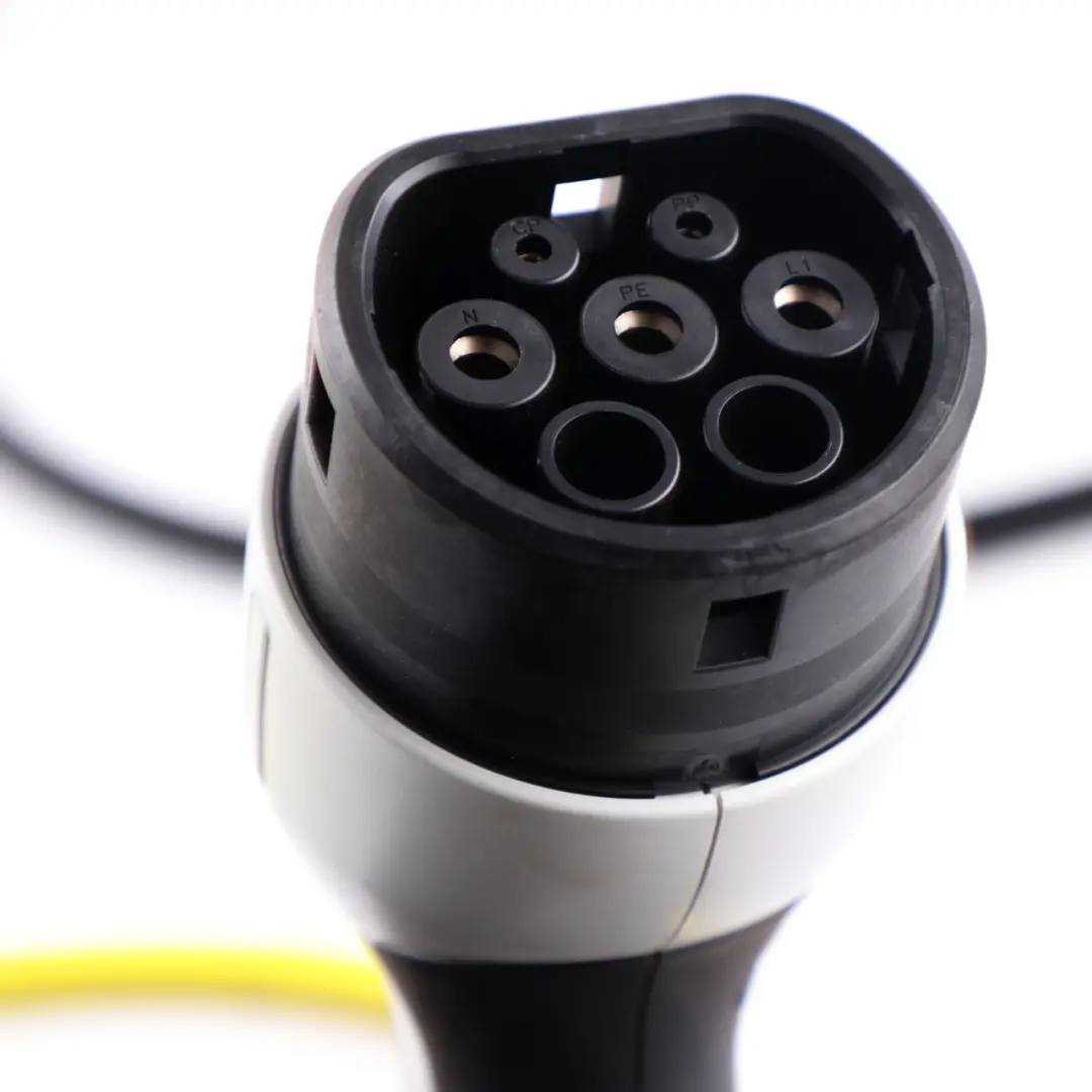 Home Charging Cable BMW G30 I01 Mini F60 Hybrid Charger to with Part number 6818620 Home Charging Cable BMW G30 I01 Mini F60 Hybrid Charger - SKU 6818620 - Part number 6818620