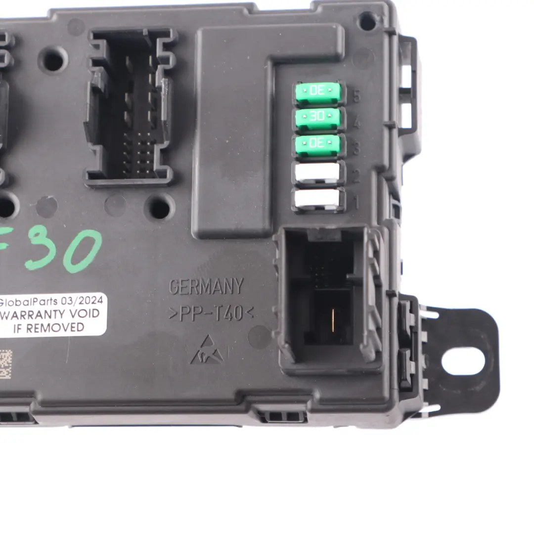 Hinteres Karosseriesteuergerät Modul V2 für BMW F30 mit Teilenummer 6819333 BMW F30 Hinteres Karosseriesteuergerät Modul V2 - SKU 6819333-1 - Teilenummer 6819333