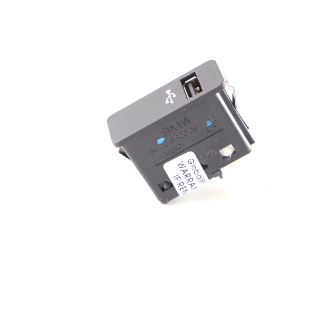  Prise USB BMW F45 X1 F48 Mini F55 F56 F57 F60 Port Connector Plug - SKU 6820397 - Numéro de pièce 6820397