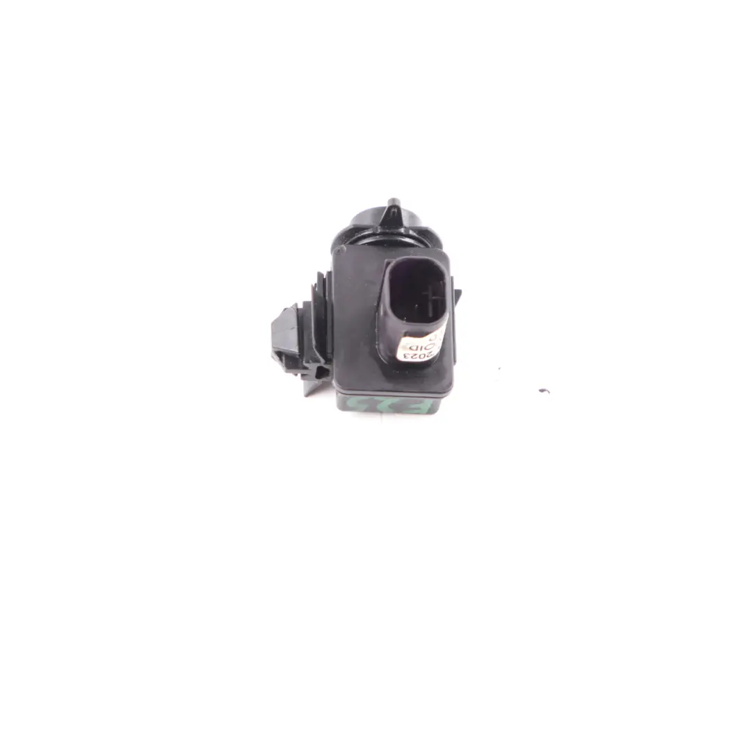 Quality AUC Sensor to BMW F01 F02 F07 F10 F11 F12 F13 X3 F25 X4 F26 Air with Part number 6822554 BMW F01 F02 F07 F10 F11 F12 F13 X3 F25 X4 F26 Air Quality AUC Sensor - SKU 6822554 - Part number 6822554