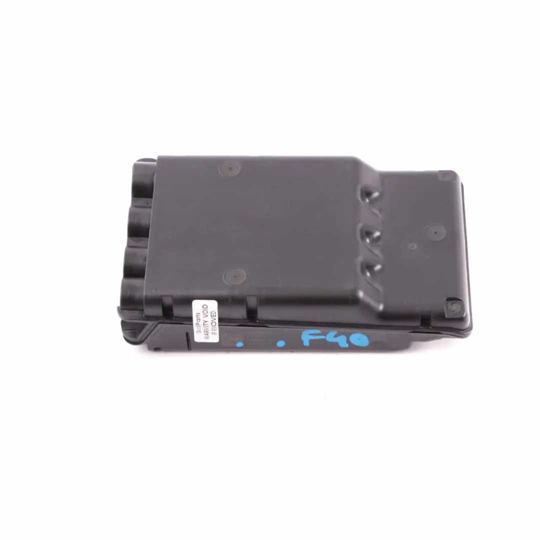 Holder B Distributor Junction Box Point 600W Fuse Control Unit to BMW F40 with Part number 6822571 BMW F40 Holder B Distributor Junction Box Point 600W Fuse Control Unit - SKU 6822571 - Part number 6822571
