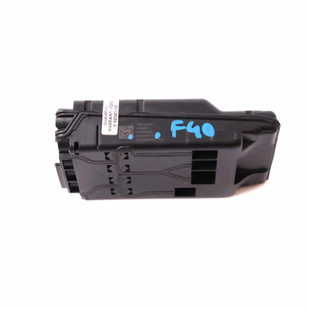 Holder B Distributor Junction Box Point 600W Fuse Control Unit to BMW F40 with Part number 6822571 BMW F40 Holder B Distributor Junction Box Point 600W Fuse Control Unit - SKU 6822571 - Part number 6822571