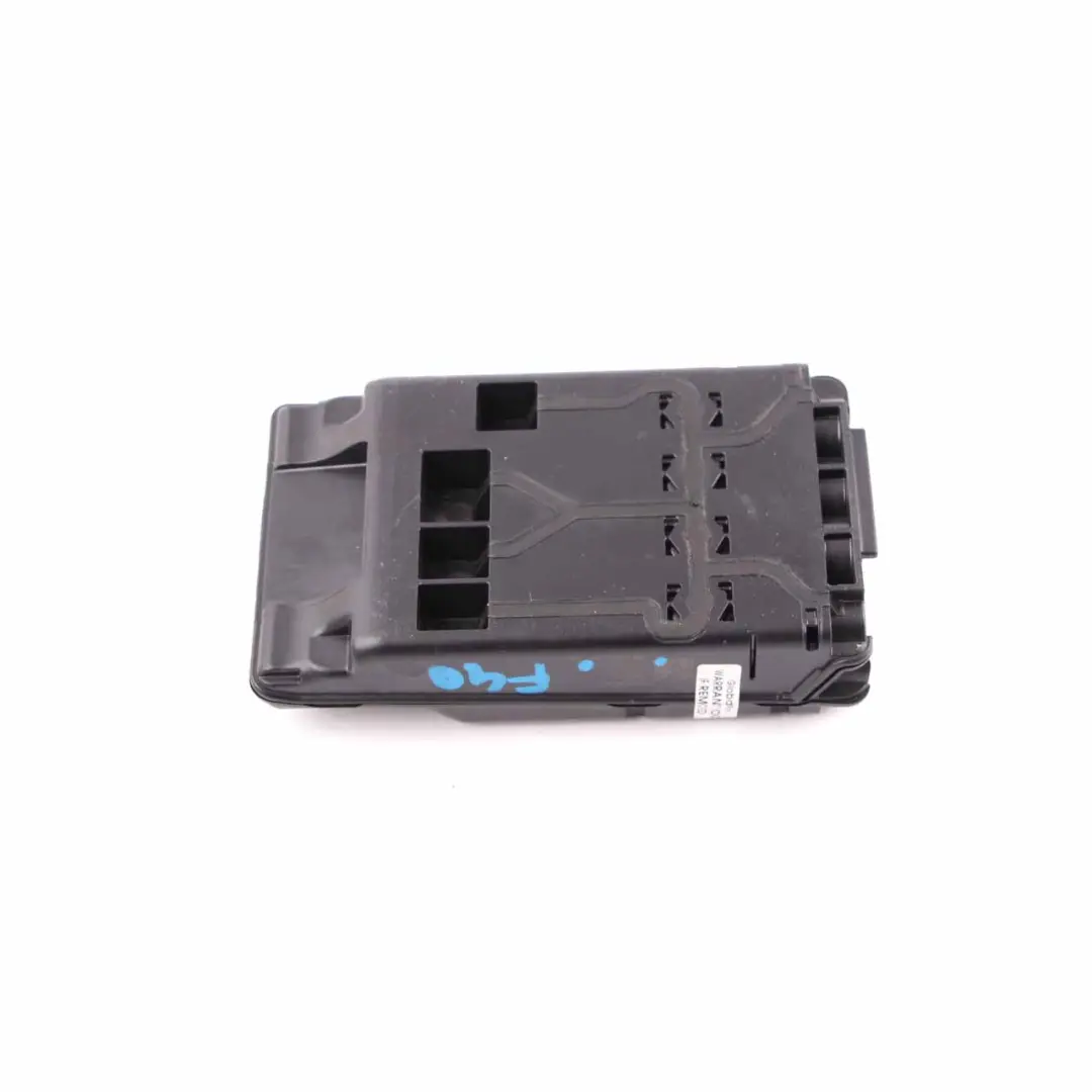 BMW F40 Support Boîtier Jonction 600W Unité Contrôle Fusible - SKU 6822571 - Numéro de pièce 6822571