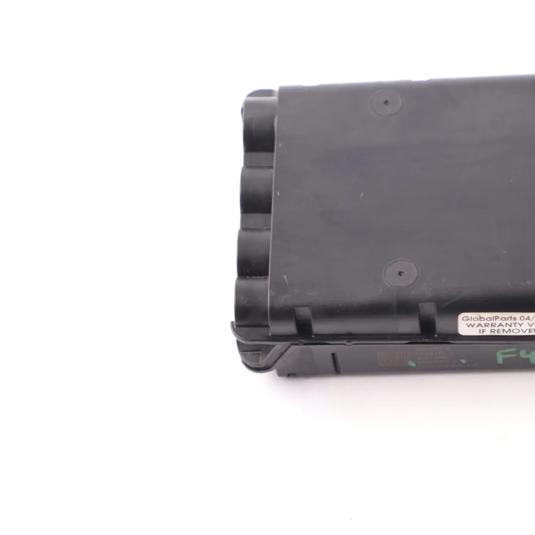 Holder B+ Distributor Junction Box Point 850W Fuse Control Unit to BMW F40 with Part number 6822572 BMW F40 Holder B+ Distributor Junction Box Point 850W Fuse Control Unit - SKU 6822572 - Part number 6822572