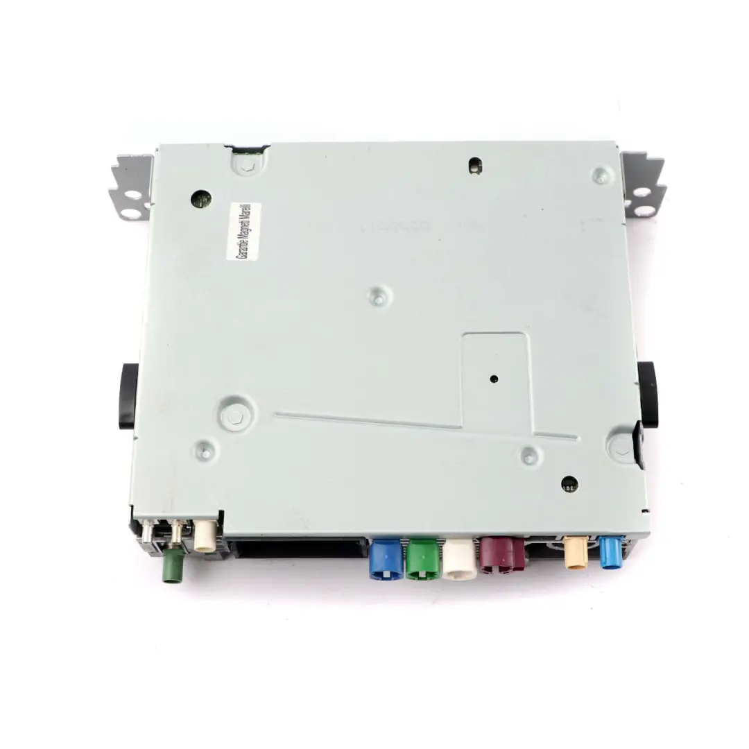 Unidad Central Basic Media Navegación para BMW 3 F30 con número de pieza 6822582 BMW 3 F30 Unidad Central Basic Media Navegación - SKU 6822582 - Número de pieza 6822582