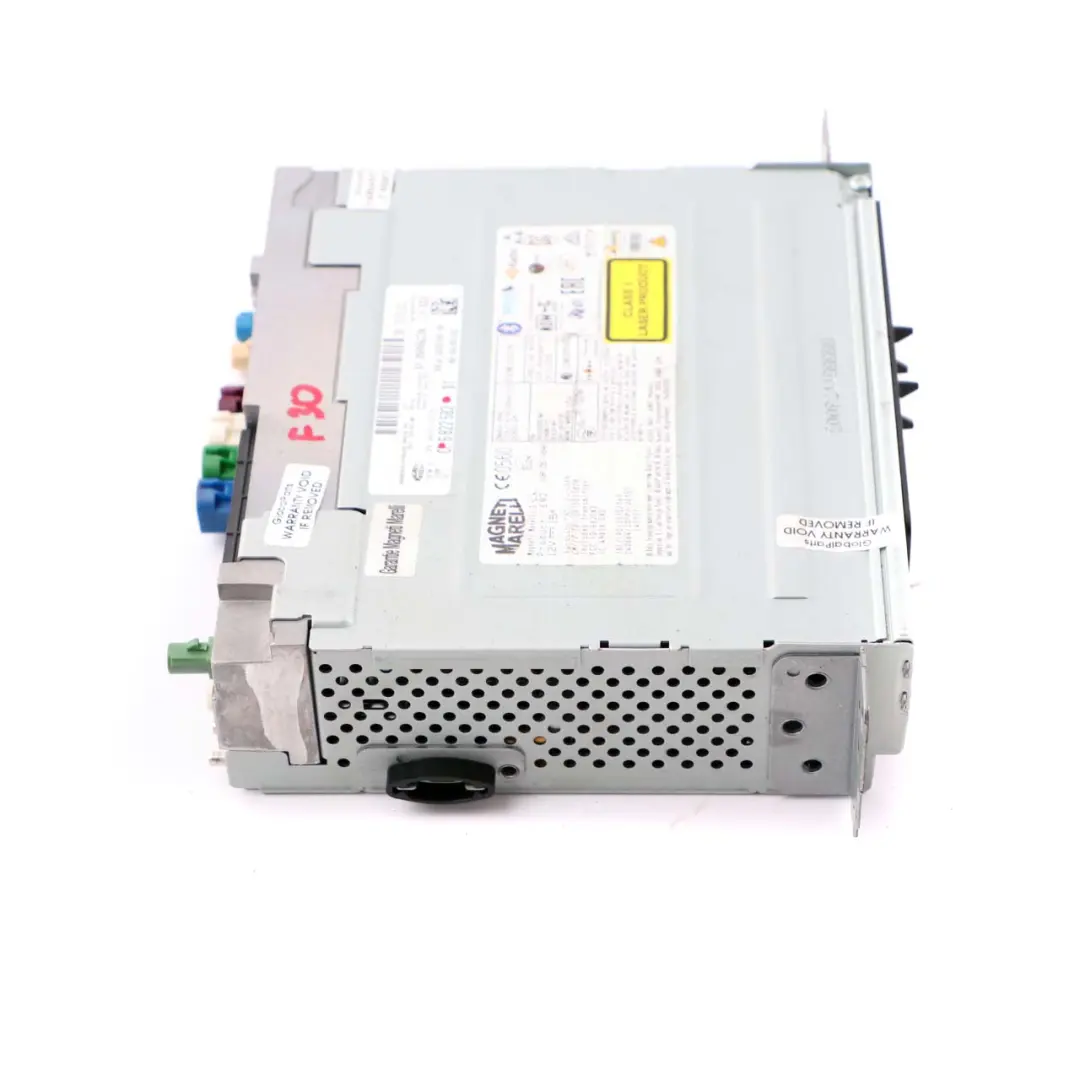 Unité centrale de navigation multimédia de base pour BMW 3 F30 à propos du numéro de pièce 6822582 BMW 3 F30 Unité centrale de navigation multimédia de base - SKU 6822582 - Numéro de pièce 6822582