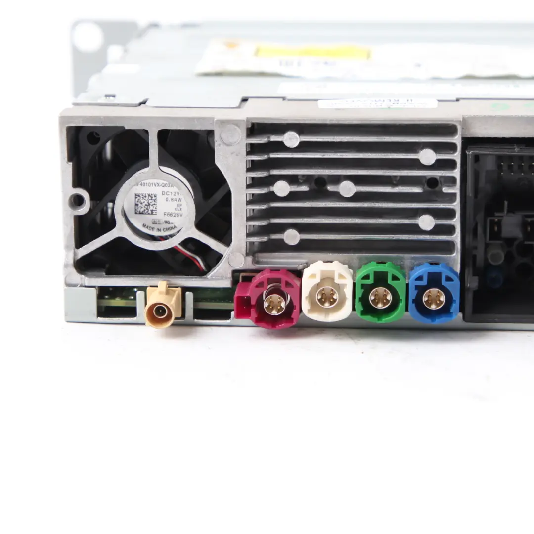 DAB Bluetooth Head Control Unit Module Basic to BMW F10 LCI F20 F21 F30 F31 with Part number 6822586 BMW F10 LCI F20 F21 F30 F31 DAB Bluetooth Head Control Unit Module Basic - SKU 6822586 - Part number 6822586