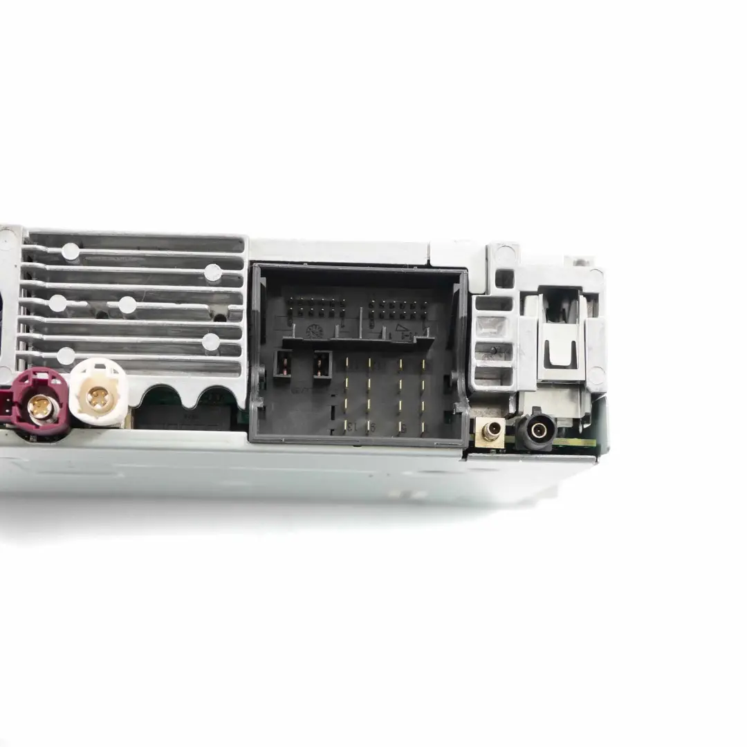 Steuergerät Basic Media Navigation Headunit für BMW F20 F21 F30 F31 mit Teilenummer 6822602 BMW F20 F21 F30 F31 Steuergerät Basic Media Navigation Headunit - SKU 6822602 - Teilenummer 6822602