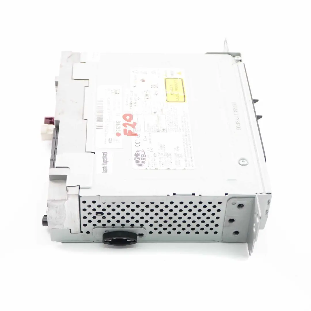 Unidad Central Basic Media Navegación para BMW F20 F21 F30 F31 con número de pieza 6822602 BMW F20 F21 F30 F31 Unidad Central Basic Media Navegación - SKU 6822602 - Número de pieza 6822602