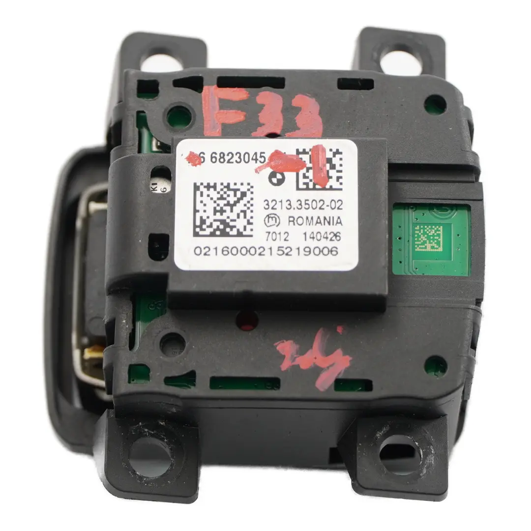 Techo Plegable Interruptor Cuello Calentador para BMW F33 F83 M4 Convertible con número de pieza 6823045 BMW F33 F83 M4 Convertible Techo Plegable Interruptor Cuello Calentador - SKU 6823045 - Número de pieza 6823045