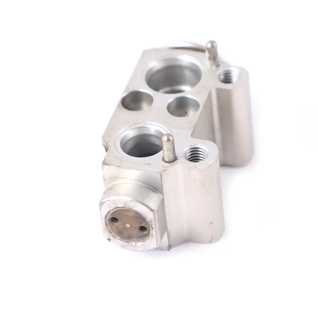 Climatiseur Evaporateur Détendeur pour BMW X3 F25 X4 F26 à propos du numéro de pièce 6823978 BMW X3 F25 X4 F26 Climatiseur Evaporateur Détendeur - SKU 6823978 - Numéro de pièce 6823978