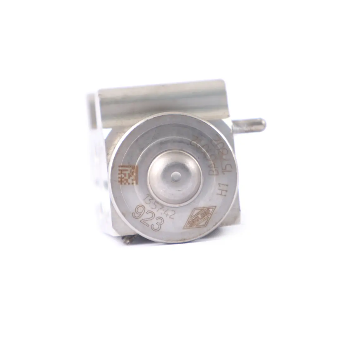 Conditioner Evaporator Expansion Valve to BMW X3 F25 X4 F26 Air with Part number 6823978 BMW X3 F25 X4 F26 Air Conditioner Evaporator Expansion Valve - SKU 6823978 - Part number 6823978