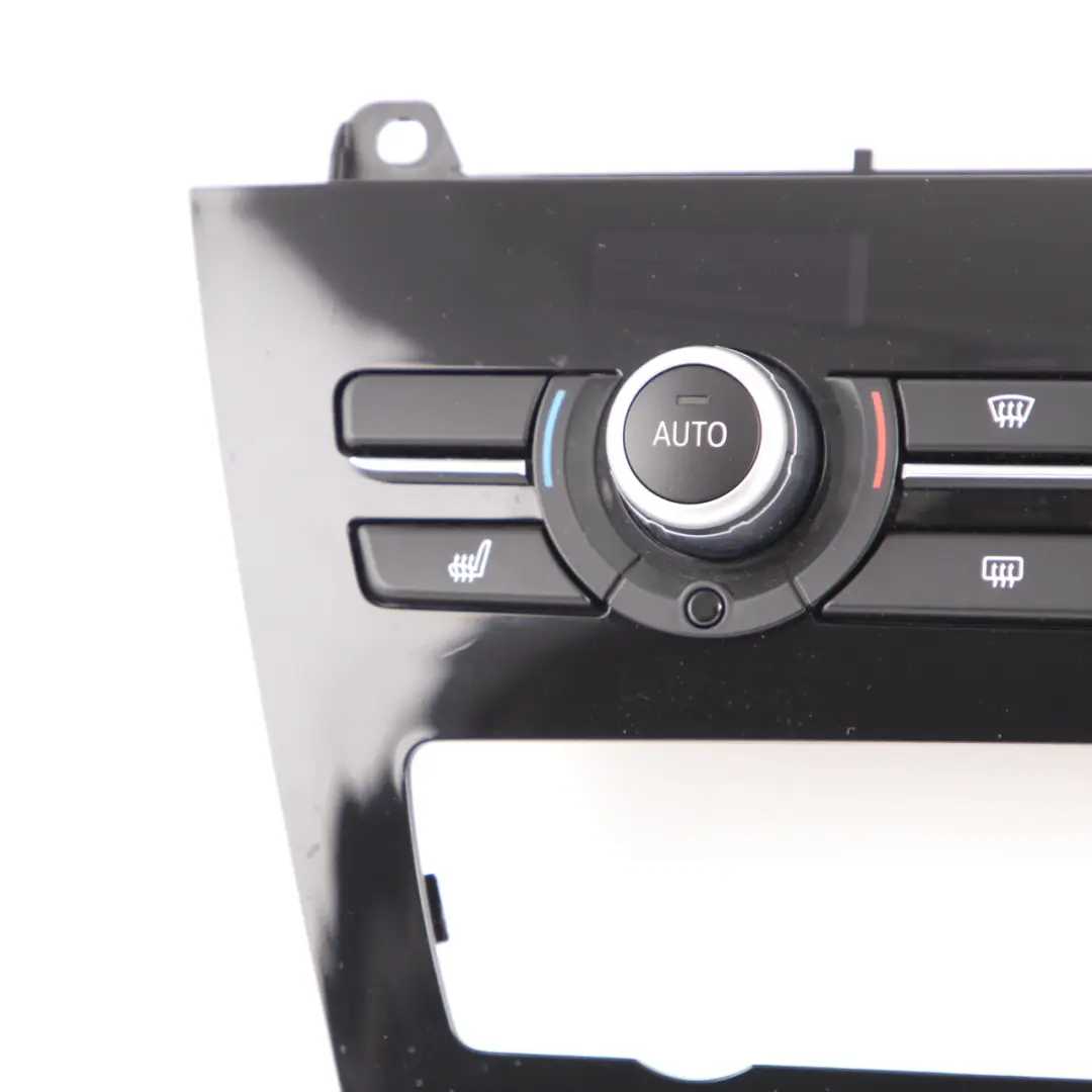 Panneau d'interrupteur climatisation Climatisation Haute brillance pour BMW X3 F25 à propos du numéro de pièce 6825513 BMW X3 F25 Panneau d'interrupteur climatisation Climatisation Haute brillance - SKU 6825513 - Numéro de pièce 6825513