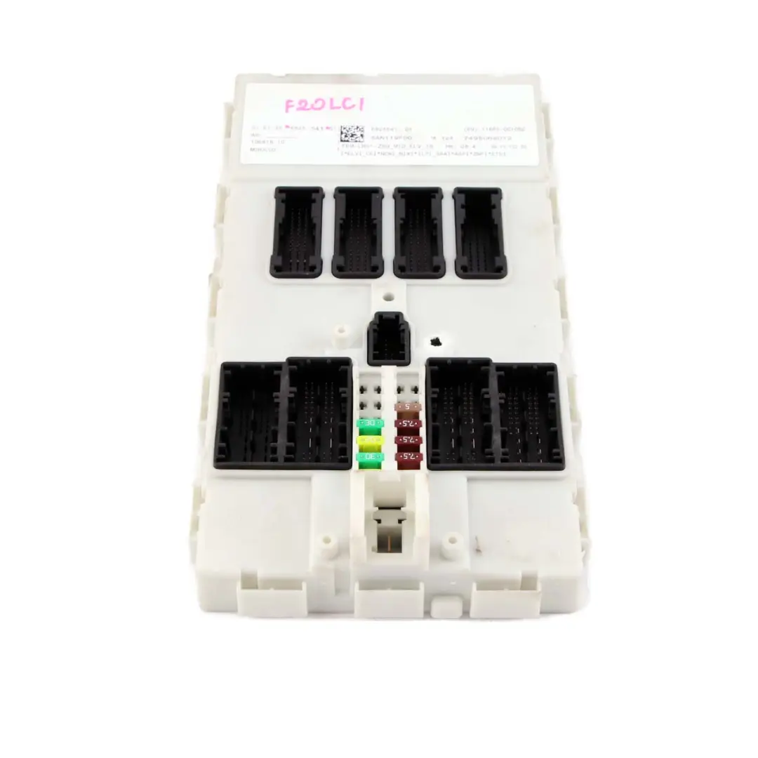 Modulo Elettronico Anteriore Unità Controllo FEM per BMW F20 F21 F22 F30 F32 con numero di parte 6825541 BMW F20 F21 F22 F30 F32 Modulo Elettronico Anteriore Unità Controllo FEM - SKU 6825541 - Numero di parte 6825541