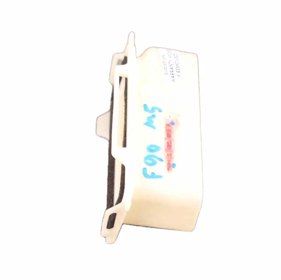 BMW G30 G31 Fresh Air Duct Channel Adapter Section Rear Right O/S - SKU 6825814 - Part number 6825814