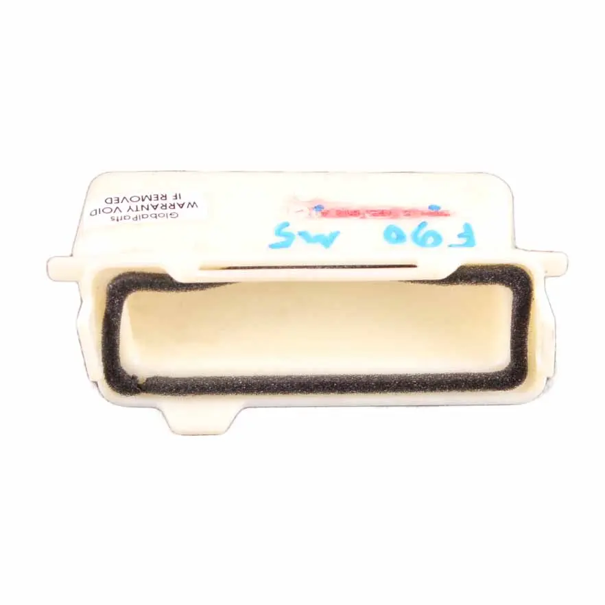 Fresh Air Duct Channel Adapter Section Rear Right O/S to BMW G30 G31 with Part number 6825814 BMW G30 G31 Fresh Air Duct Channel Adapter Section Rear Right O/S - SKU 6825814 - Part number 6825814