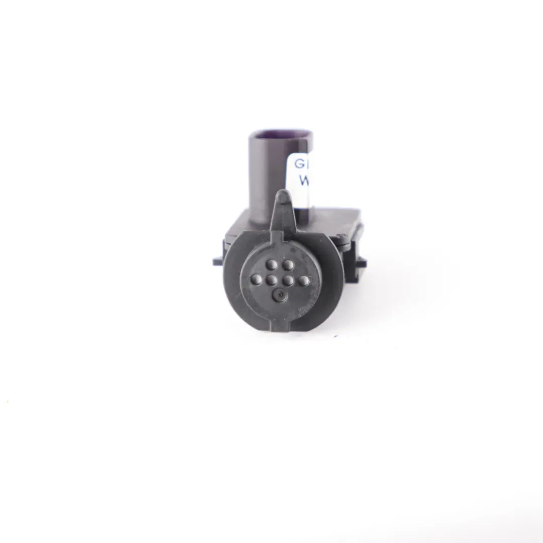 Quality AUC Sensor to BMW F01 F02 F07 F10 F11 F12 F13 X3 F25 X4 F26 Air with Part number 6826346 BMW F01 F02 F07 F10 F11 F12 F13 X3 F25 X4 F26 Air Quality AUC Sensor - SKU 6826346 - Part number 6826346