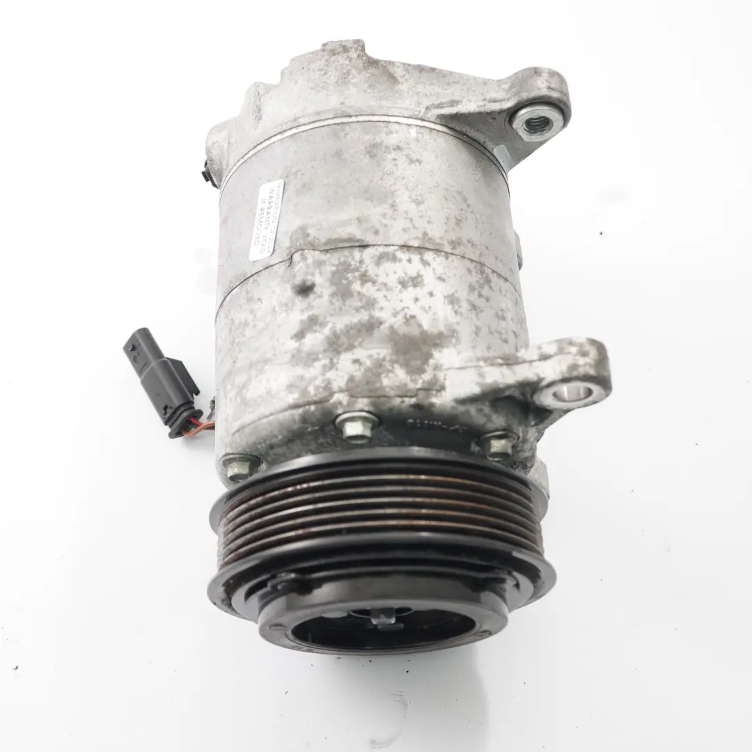 Condizionata per BMW F10 F11 LCI Mini Cooper F56 F57 F60 Compressore Aria con numero di parte 6826879 BMW F10 F11 LCI Mini Cooper F56 F57 F60 Compressore Aria Condizionata - SKU 6826879-1 - Numero di parte 6826879