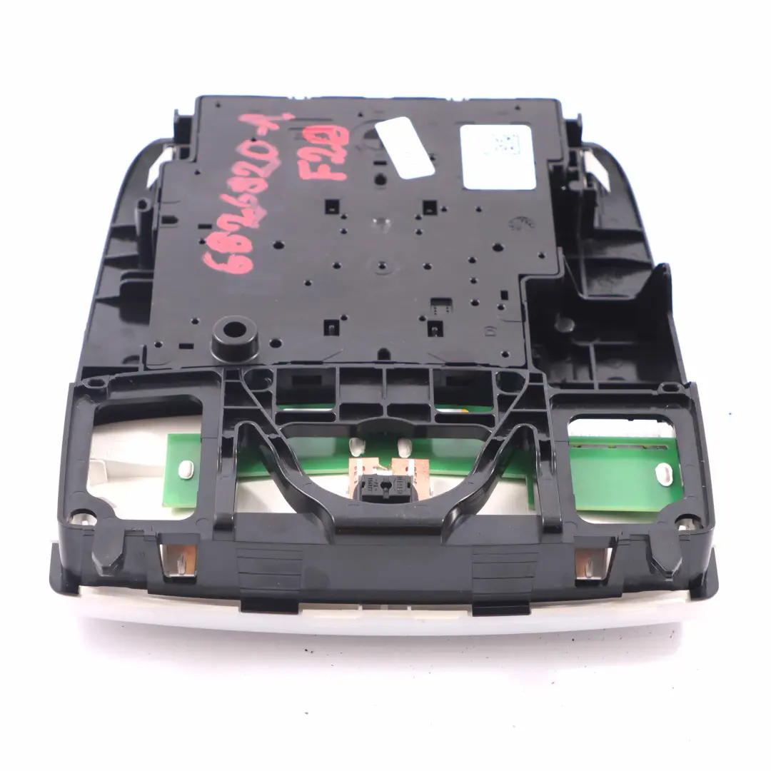 Luce tetto BMW F20 F21 F30 F31 F32 F36 lampada lettura anteriore interna per con numero di parte 6826920 Luce tetto BMW F20 F21 F30 F31 F32 F36 lampada lettura anteriore interna - SKU 6826920-1 - Numero di parte 6826920