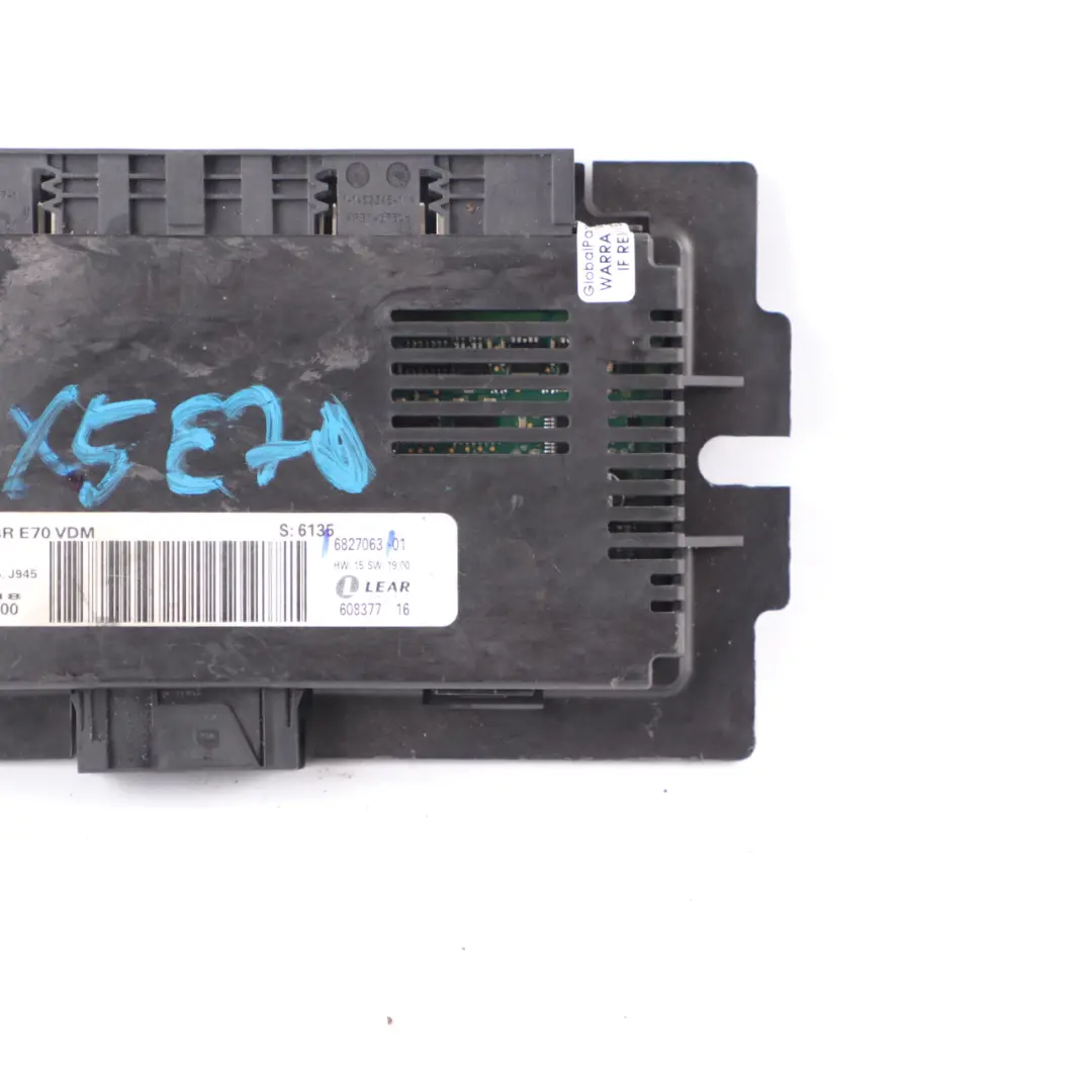 Footwell Light Control Unit Module FRM3R Lear ECU to BMW X5 E70 with Part number 6827063 BMW X5 E70 Footwell Light Control Unit Module FRM3R Lear ECU - SKU 6827063 - Part number 6827063