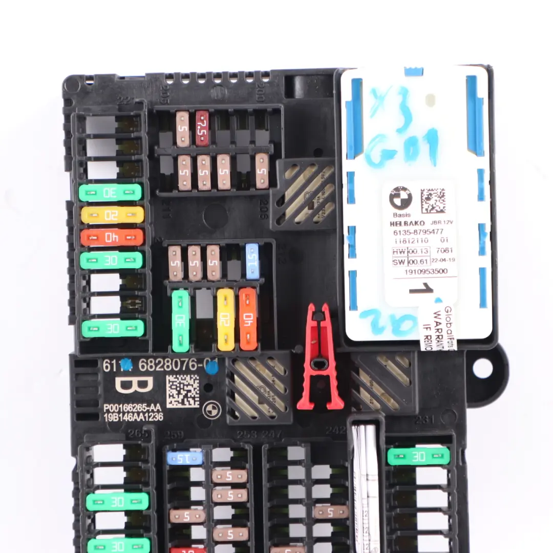 Boîtier de relais de fusibles Unité de contrôle ECU 8795477 pour BMW X3 G01 à propos du numéro de pièce 6828076 BMW X3 G01 Boîtier de relais de fusibles Unité de contrôle ECU 8795477 - SKU 6828076 - Numéro de pièce 6828076