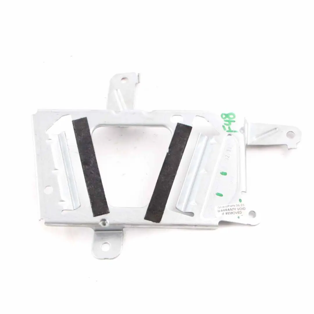 Supporto amplificatore Supporto modulo di controllo per BMW X1 F48 F46 con numero di parte 6831329 BMW X1 F48 F46 Supporto amplificatore Supporto modulo di controllo - SKU 6831329 - Numero di parte 6831329