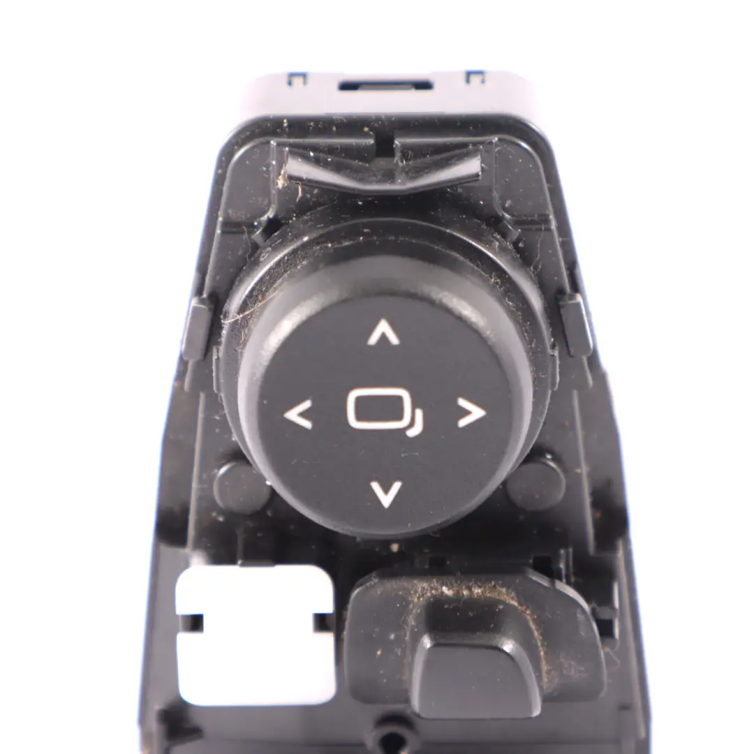 BMW G30 Interruttore alzacristalli lato guida Unità pannello porta - SKU 6832720-1 - Numero di parte 6832720